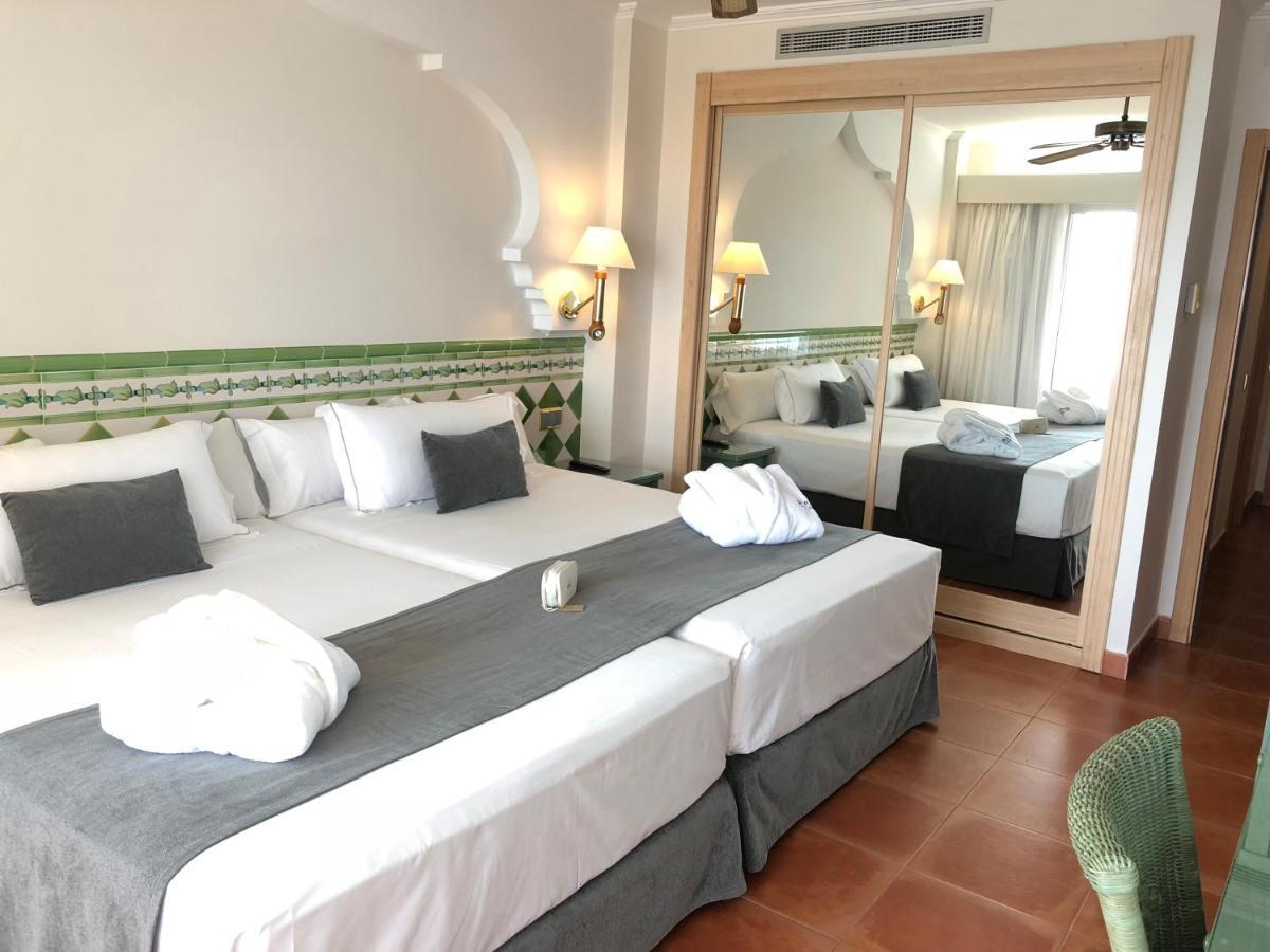 Chambre Lits Jumeaux Supérieure (3 Adultes) - Vue sur Mer